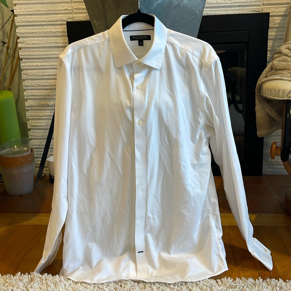 BANANA REPUBLIC - Non-iron - slim fit - size MEDIUM